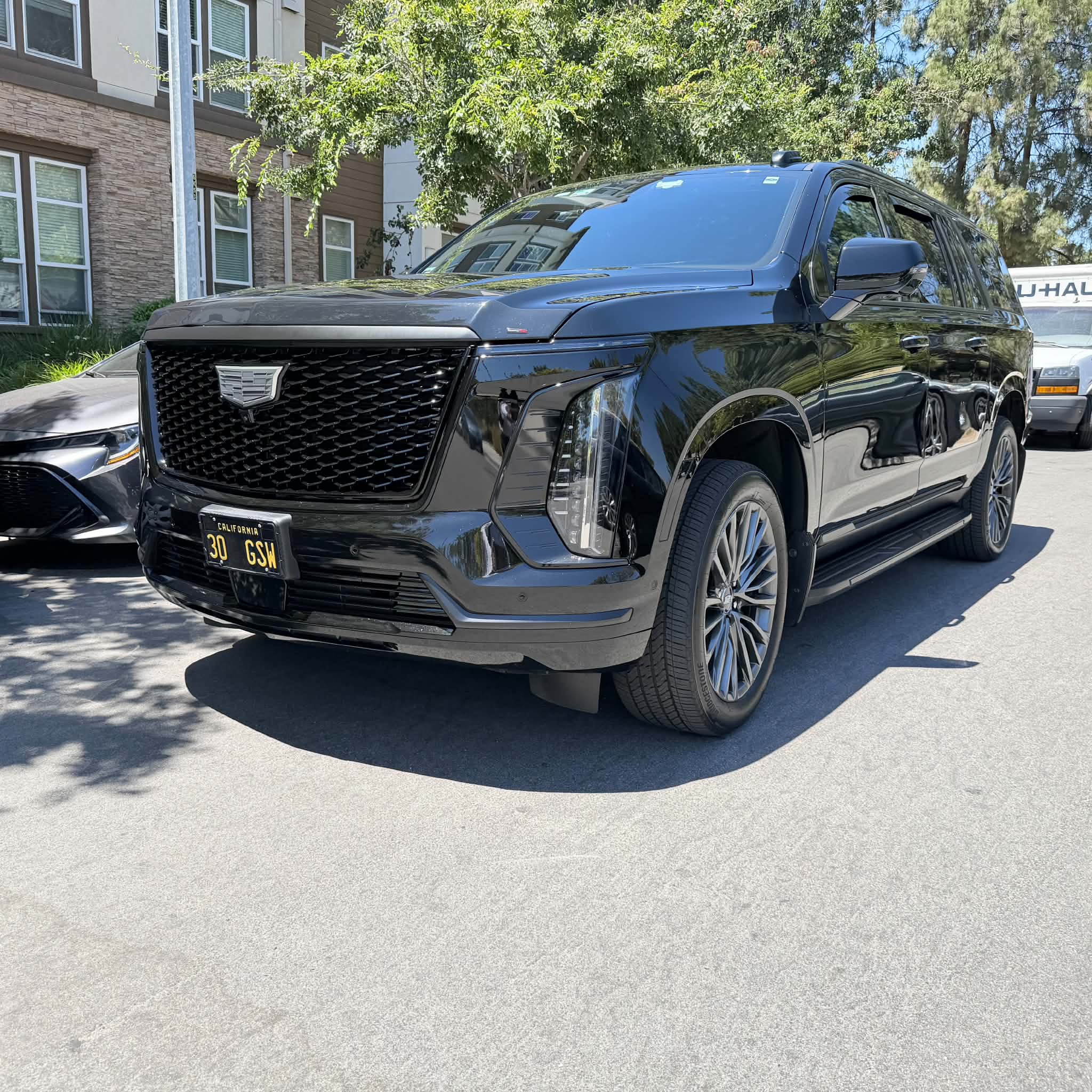 2025 Cadillac Escalade — view 3